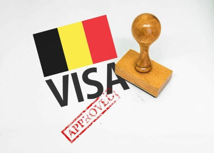 Expulsions record en Belgique : les Algériens en première ligne Expulsions Belgique