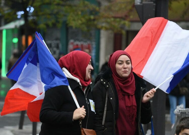 France : jeunes musulmanes insultées, le témoignage qui accable Leurs voix pour demain : l'avis des leaders musulmans avant les municipales