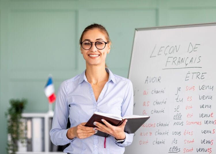 Niveau de français relevé : ce que les étrangers doivent savoir Niveau de français relevé : ce que les étrangers doivent savoir