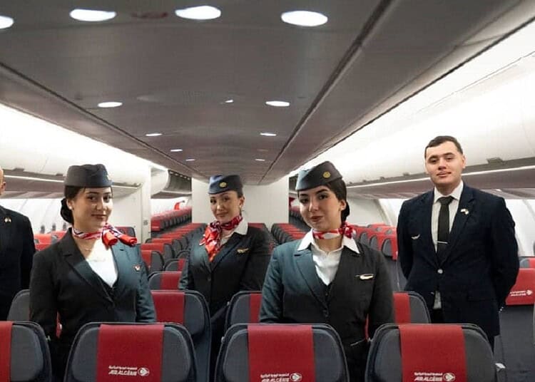 Air Algérie : ce qui attend vraiment ses pilotes dès demain Personnel de cabine d'Air Algérie dans la cabine de l'Airbus A330neo.